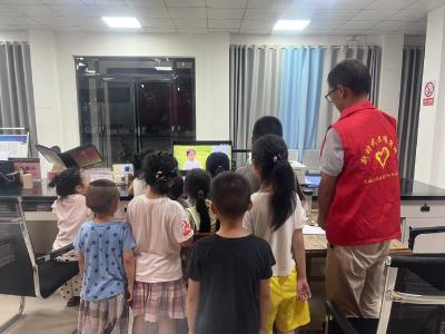 通城县马港镇丁仙村开展未成年人防溺水教育活动