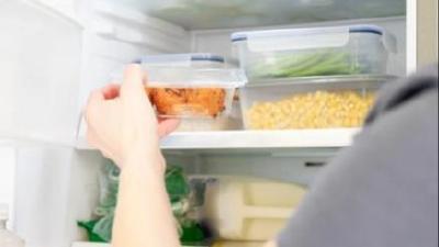 靠冰箱除农残靠谱吗？清水冲洗加浸泡更有效