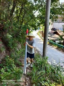 通城县沙堆镇：硕士生卢贤暑期回乡做义工，助力乡村建设展担当