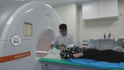 通城县人民医院放射影像科迈入”高精尖”时代——256排CT、3.0T核磁共振落户新医技楼