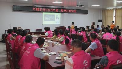 【锲而不舍落实中央八项规定精神·我为群众办实事①】通城县人社局：技能直通家门口 培训赋能稳就业