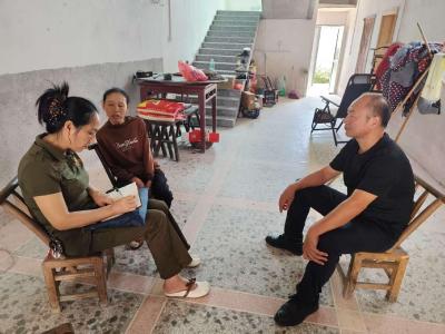 通城县大坪乡：开展入户低保核查 筑牢民生底线