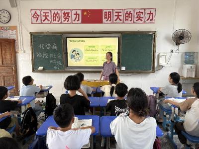 通城县大坪乡达丰完小开展预防传染病主题教育活动