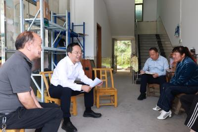 黄建平到乡镇调研督导巩固拓展脱贫攻坚成果和禁毒工作  