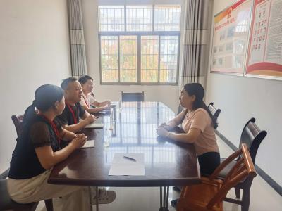 通城县北港镇人大代表联络站：“选民接待日”架起民意连心桥