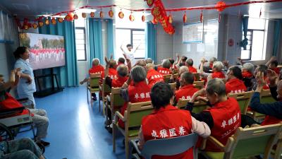 通城：创新“医养结合”模式 破解养老难题  