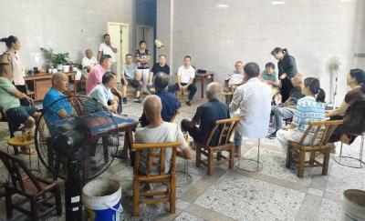 通城县石南镇：建强“党员中心户”机制，激活农村基层党组织“神经末梢”