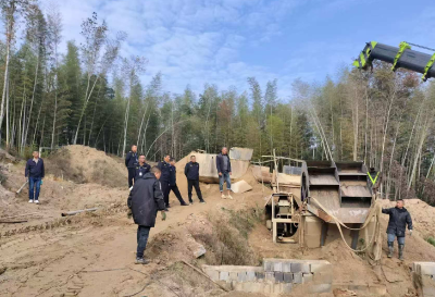 重拳出击！通城县依法取缔一处隐匿非法洗砂点