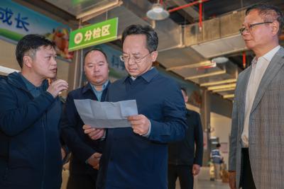 黄建平调研校园餐食品安全工作时强调 以最高标准最严要求最实举措筑牢校园食品安全防线 用心用情守护师生“舌尖上的安全” 