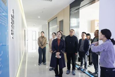 江西省修水县政协来通城开展“人口现状对县域经济社会发展的影响”专题调研