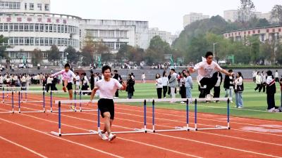 通城一中第47届田径运动会开幕