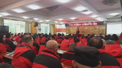 防艾讲座进企业｜通城县疾控中心2025年度艾滋病防治宣讲走进湖北福人药业  