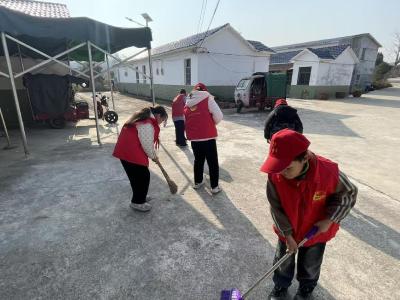 【清洁家园在行动】通城县大坪乡达丰完小：红领巾童心向党  洁净家园我先行