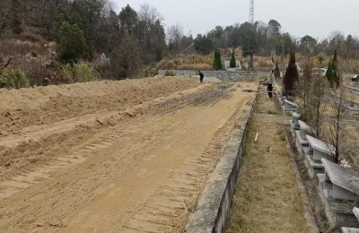 通城县石南镇推进樊店村公墓扩容