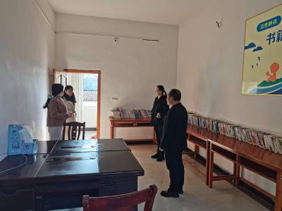 通城县石南镇开展日间照料中心专项工作检查