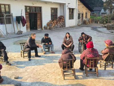 通城县石南镇：筑牢安全防线   共建平安家园