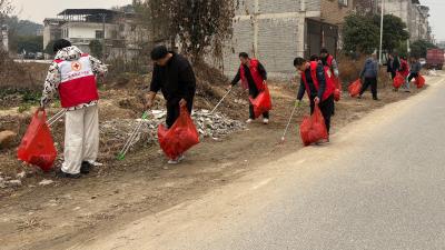 【清洁家园在行动】通城县石南镇：“周五清洁日”千人齐上阵 绘就“清洁家园”新图景