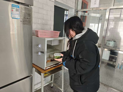 通城县马港镇：聚焦重点严查细改 压实责任护航校园