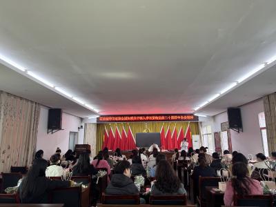 春暖巾帼 芳华绽放 |通城县石南镇以花艺践初心  深学全会精神庆佳节