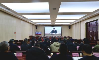 通城县收听收看全市审计工作会议