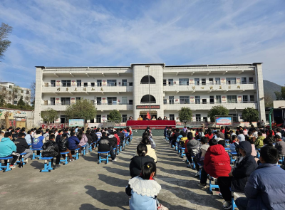 通城县塘湖镇：法治护航成长 禁毒筑牢防线