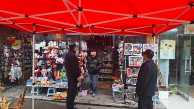 通城县塘湖镇开展校园周边“扫黄打非”专项检查