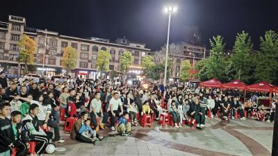 一张门票撬动全城——“楚超”背后，咸宁的“体育+”融合之道 