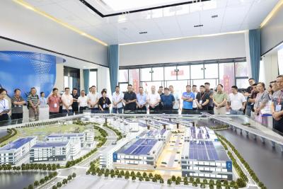 省市县考察团深入通城重点企业项目调研 为商贸物流高质量发展把脉赋能  