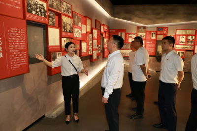 赓续通城红色血脉 实干筑路勇担使命 | 中建二局通修高速二标段走进通城博物馆开展主题党日活动