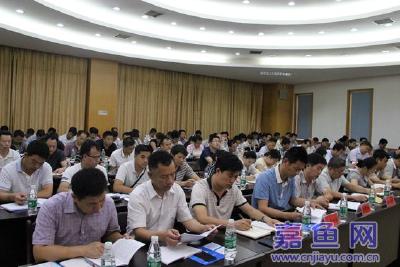 嘉鱼扶贫知识培训助力精准扶贫