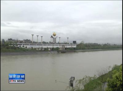 连日强降雨 我县18座水库开始溢洪