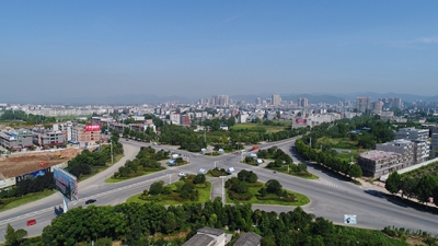 劳动创造未来 奋斗成就梦想