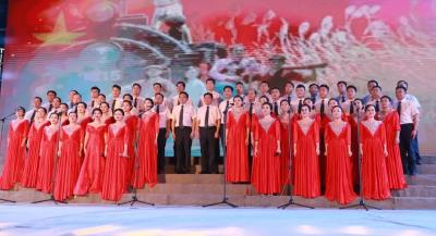 崇阳：“万人歌唱祖国”红歌合唱节宣传口专场昨晚举行