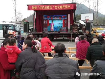 （新春走基层）“五下乡” 让独石村的年味儿更浓