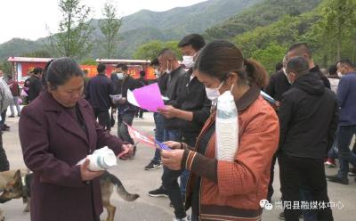 崇阳：“点对点”服务 298个岗位送到家门口