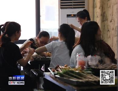 3天免费吃  崇阳县一爱心商家致敬医护人员