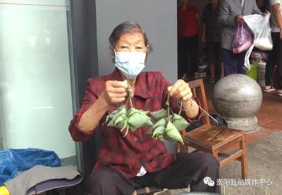 崇阳：端午佳节到 手工粽子俏
