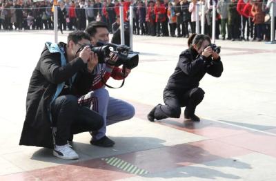 记者节｜今天的头条，留给你们！
