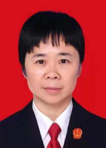 何俐霞同志简历