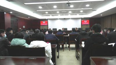 政协崇阳县第十届委员会第六次会议分联组开展讨论