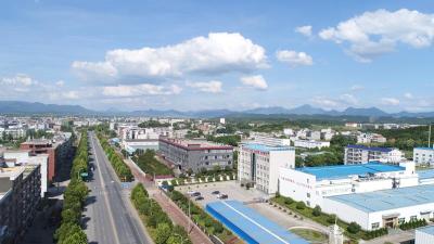 【新春走基层⑪】崇阳县经济开发区：企业加班赶订单  努力实现“开门红”