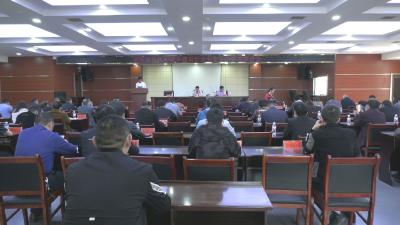 县住建局：织牢安全网 构建防火墙