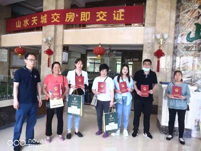 崇阳：交房即交证！交房领证“零时差”