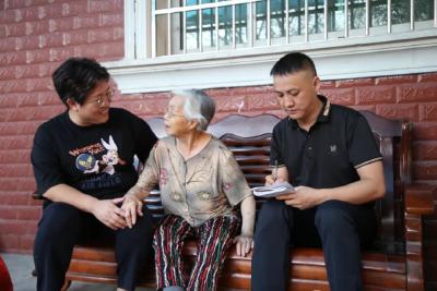 崇阳：福利院里一家亲 欢声笑语乐融融