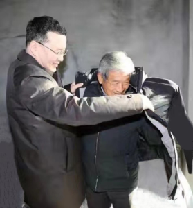 尔肯江·吐拉洪赴十堰走访慰问困难群众 —2022年湖北省“博爱送万家”活动正式启动