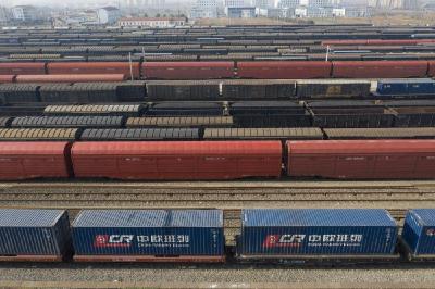 2月份国家铁路发送货物29178万吨，同比增加309万吨