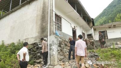 崇阳：“地毯式”排查 全方位“体检” 确保农村自建房安全隐患动态“清零”