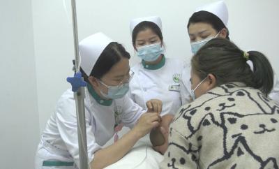 快、稳、准！崇阳县中医院举办首届静脉穿刺能手竞赛