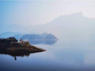 桃溪夜读 | 第66期 《青山湖》：青山湖，我常青的梦