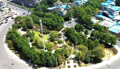 崇阳：“口袋公园”为城市添绿